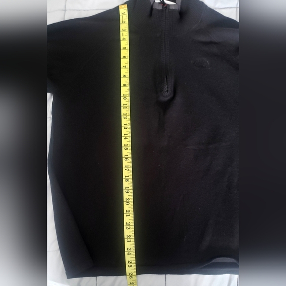 The NORTH FACE Mid-layer Pullover - Picture 5 of 6